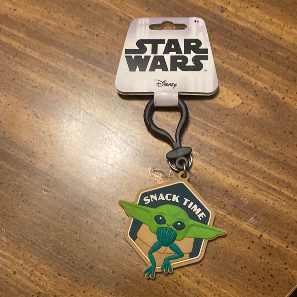 Star Wars Green Snack Time Keychain